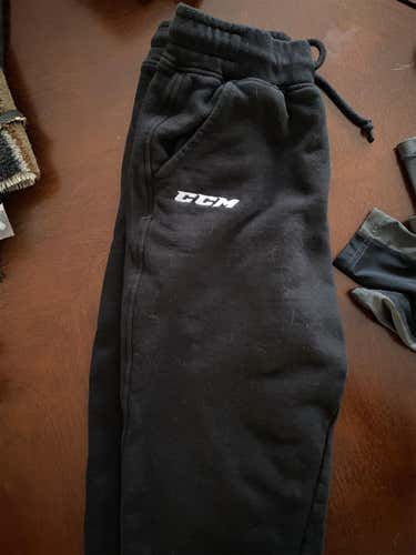 Black Youth XL CCM Pants