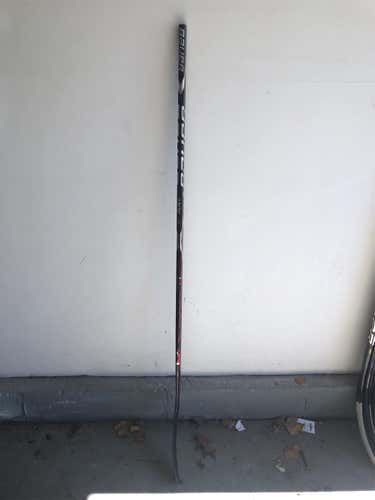 Intermediate Right Handed Vapor 1X Lite Mid Pattern Pro Stock Hockey Stick