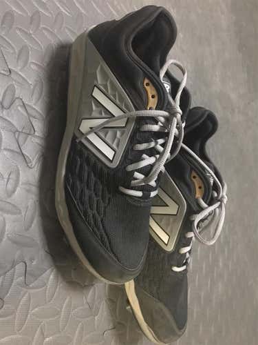 NEW-New Balance 3000v4