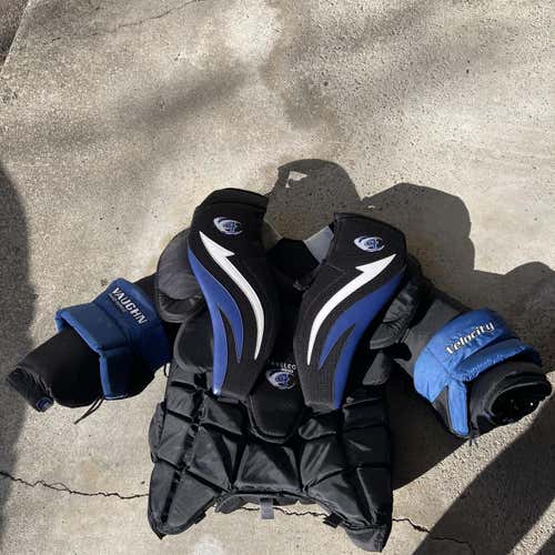 Senior XL Vaughn V4 7600 Pro Stock Goalie Chest Protector