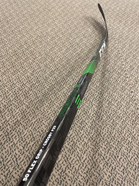 Junior Right Handed RibCor Trigger 4 PRO P29 50 Flex Hockey Stick
