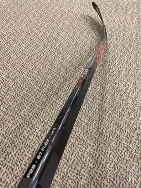 Senior Right Handed Vapor FlyLite P28 87 Flex Hockey Stick