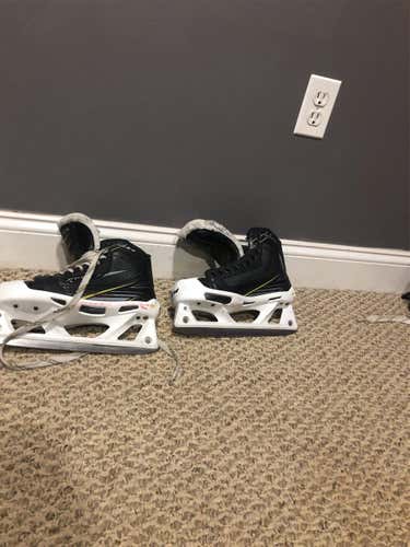 Junior CCM Tacks 4092 Regular Width Size 6 Hockey Goalie Skates