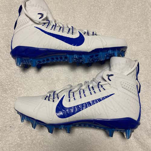 White Men's Molded Cleats Nike Cleats