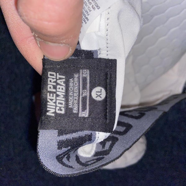 Used XL Nike nike pro combat
