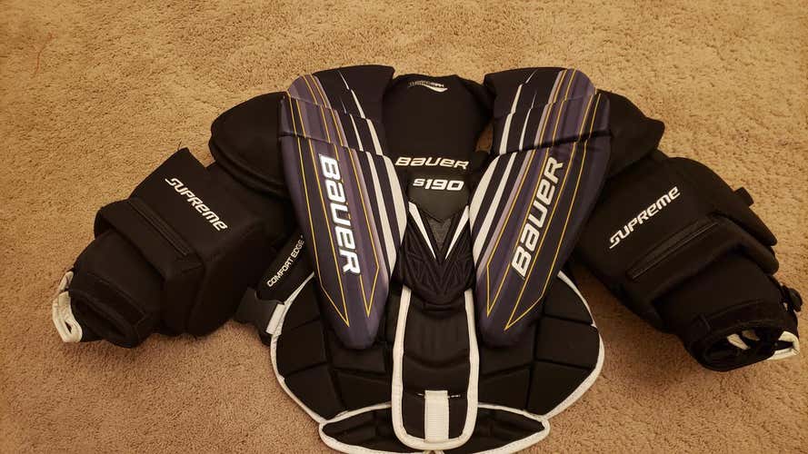 New Intermediate Small Bauer Supreme S190  Chest and Arm Protector Goalie Chest Protector Pro Stock