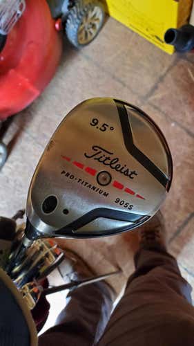 Used Men's Titleist Left Hand 905 S Driver Stiff Flex 9.5 Loft