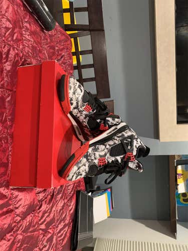 White Men's Size 11 (Women's 12) Air Jordan Shoes