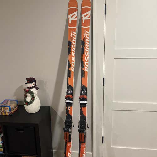 Rossignol SG Skis 202cm With Bindings Max Din 12