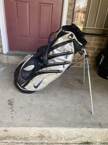 NIKE SPORT LITE STAND GOLF BAG
