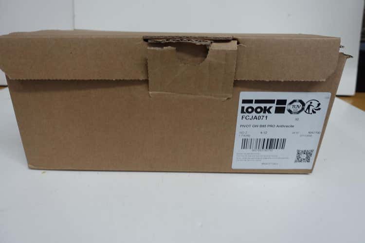 New Look Pivot 12 GW B95 Pro Anthracite - In the Box