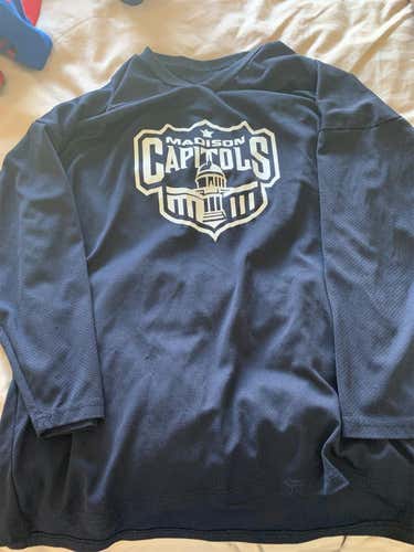 Madison Capitols Navy USHL Adult XL Practice Jersey