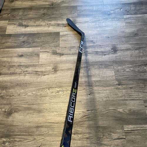 Left Handed Ccm Trigger2 Pro Stock Hockey Stick