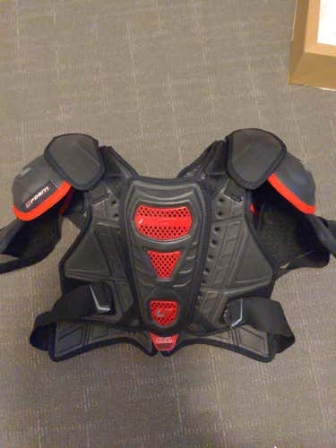 Used Senior Small CCM U+ CL Shoulder Pads