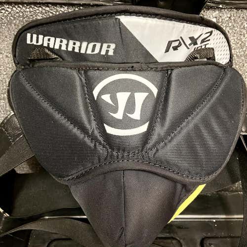 Intermediate Goalie Jock Cup • WARRIOR R/ X2 • Black