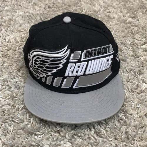 New Era Detroit Red Wings Black & White 9FIFTY Hat