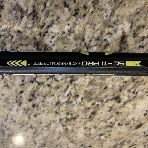 Used Under Armour SC-Ti Pro Grip Shaft with Command Head Stick