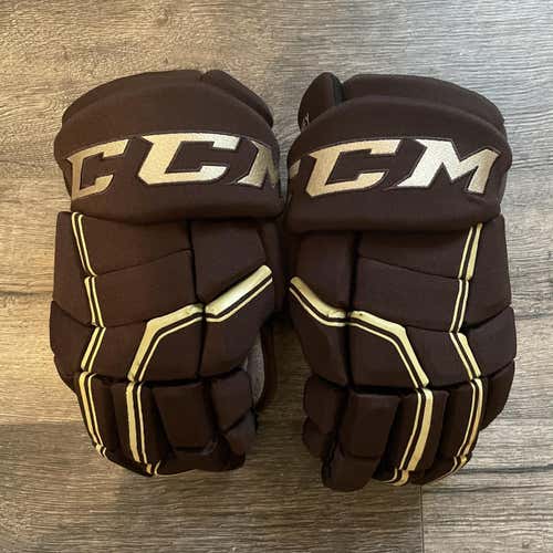 Hershey Bears Pro Stock Gloves
