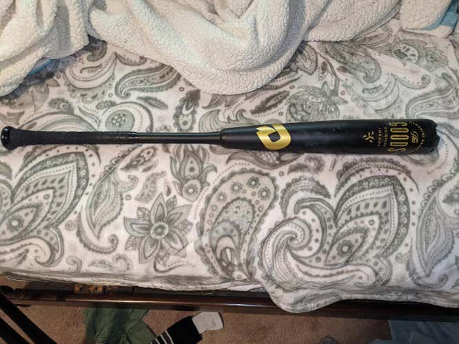 2020 DeMarini The Goods Bat (-3) 29 oz 32"