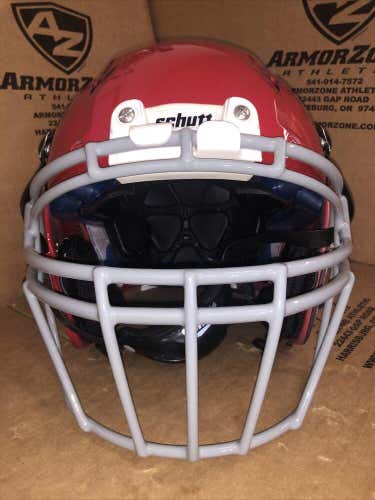 USED SCHUTT Z-10 ADULT FOOTBALL HELMET - LARGE - HIGH GLOSS SCARLET