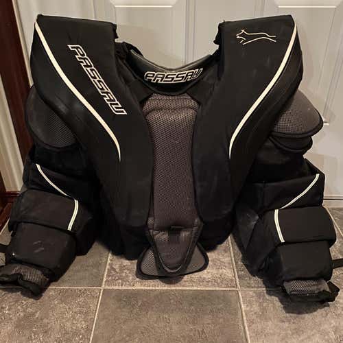 Senior XL Passau Pro Pack Pro Stock Goalie Chest Protector