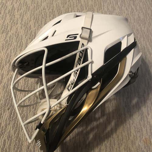 White Cascade S Helmet (NEW)