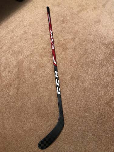 Junior Left Hand JetSpeed FT2 Mid Pattern Hockey Stick
