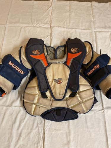 Intermediate XL Vaughn V3 7300 Goalie Chest Protector