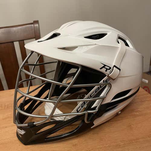 White Used Cascade R Helmet