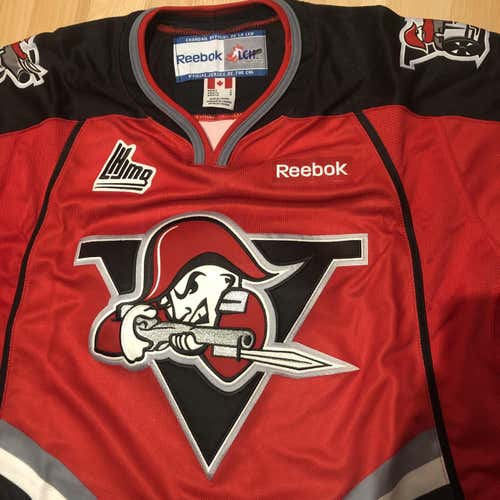 Black Adult Size 58 CCM  Jersey