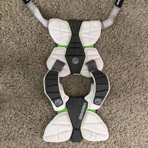 Used Medium Maverik Max Shoulder Pads