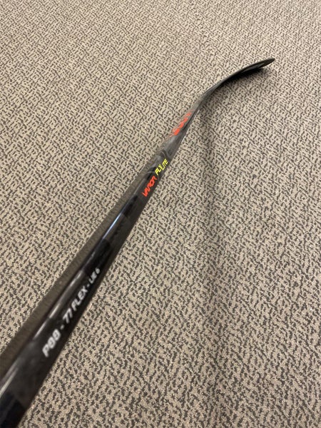 Senior Left Hand Vapor FlyLite P88 87 Flex Hockey Stick