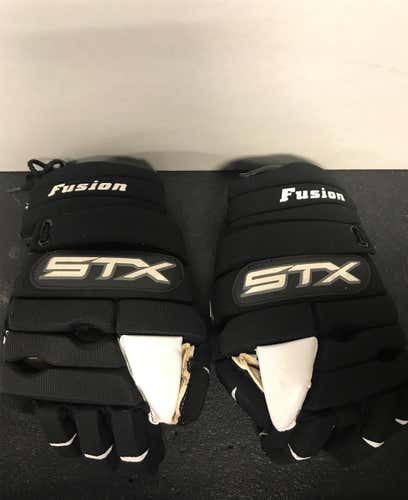 Used STX Fusion Lacrosse Gloves