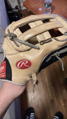 Used Right Hand Throw Heart of the Hide 12.75" Baseball Glove