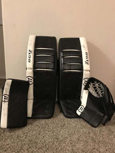 Used 34" Warrior Regular RGT2 Goalie Full Set