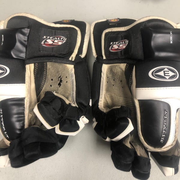 Easton Stealth C7.0 Gloves 14 Pro Stock | SidelineSwap