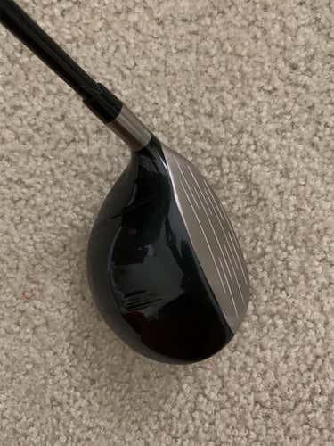 LIKE NEW TAYLORMADE Men's Right Handed Regular Flex 10.5 Loft Driver