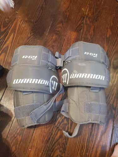 Used Warrior G4 Knee Pads