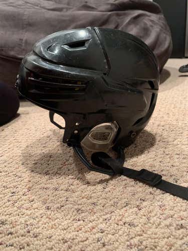 Black Used Medium Bauer Re-Akt Helmet