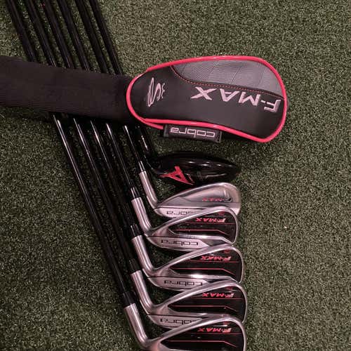 Women's Right Handed Cobra F-Max Ladies Flex Clubs (Full Set)