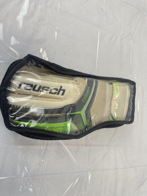 Used Reusch Ceptor Sg Size 6 Soccer Goalkeeper Gloves