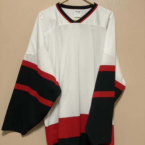 Ottawa Senators Style XXXL Uncrested Jersey W/tags