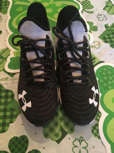 Black Men's Metal Low Cut