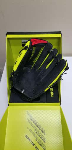 Volt New Adult Nike Right Hand Throw Outfield Vapor 360 Baseball Glove 12.75"