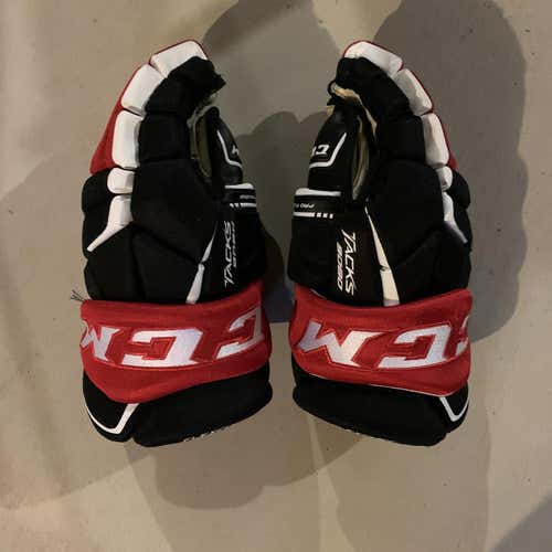Senior CCM Tacks 9080 14" Gloves
