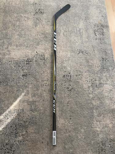 Intermediate Right Handed Super Tacks 2.0 Hockey Stick