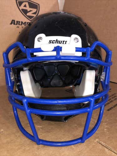 USED SCHUTT VENGEANCE PRO ADULT FOOTBALL HELMET - LARGE - BLACK