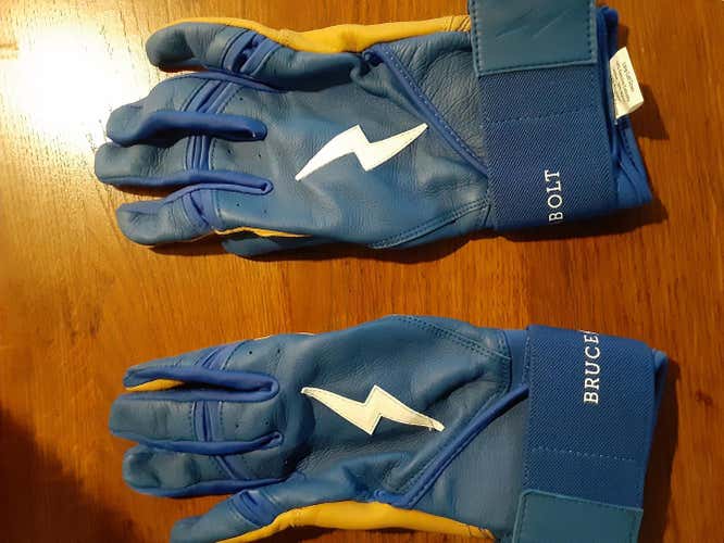 NEW Blue Bruce bolt batting gloves