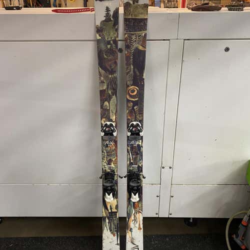 Armada ARV 99 Ti (2014)With Tyrolia Attack 16 Bindings