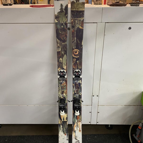 Armada ARV 99 Ti (2014)With Tyrolia Attack 16 Bindings